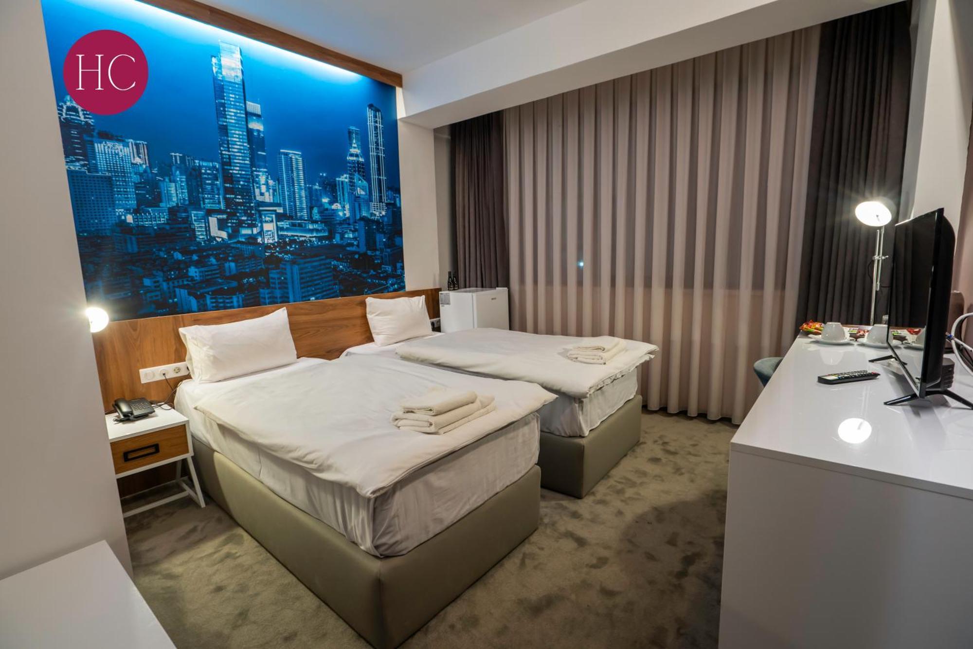 Central Hotel, Fitness And Spa Vinica Ngoại thất bức ảnh