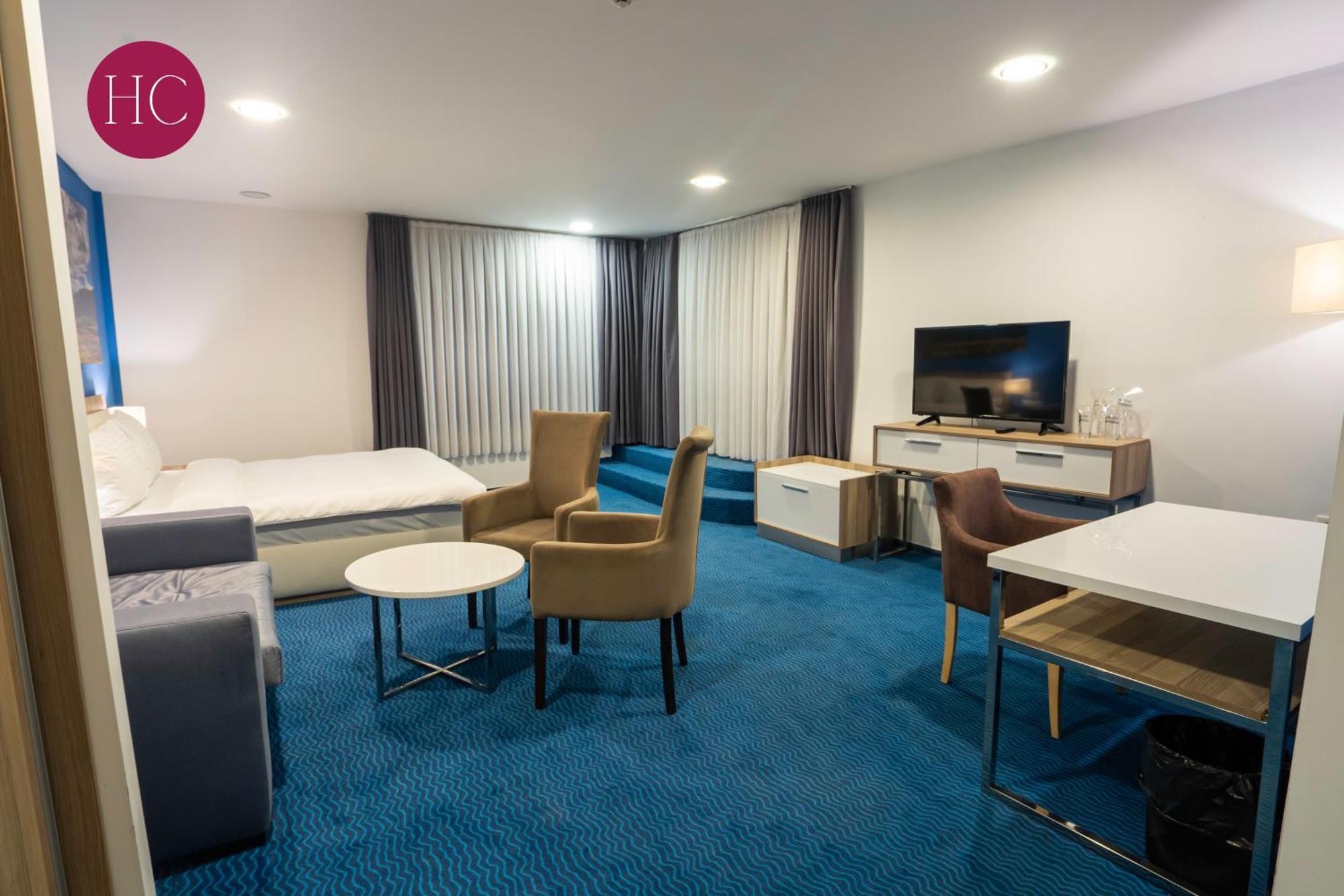 Central Hotel, Fitness And Spa Vinica Ngoại thất bức ảnh