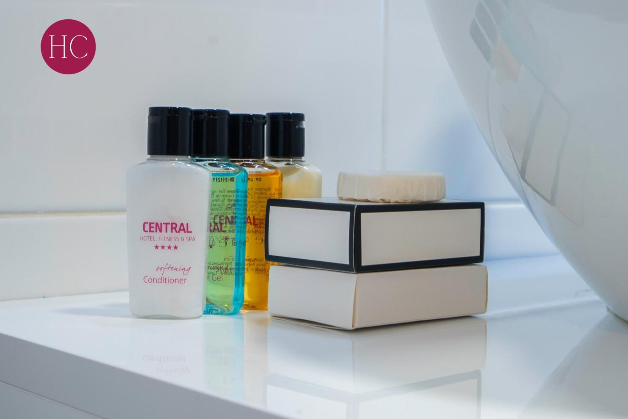 Central Hotel, Fitness And Spa Vinica Ngoại thất bức ảnh