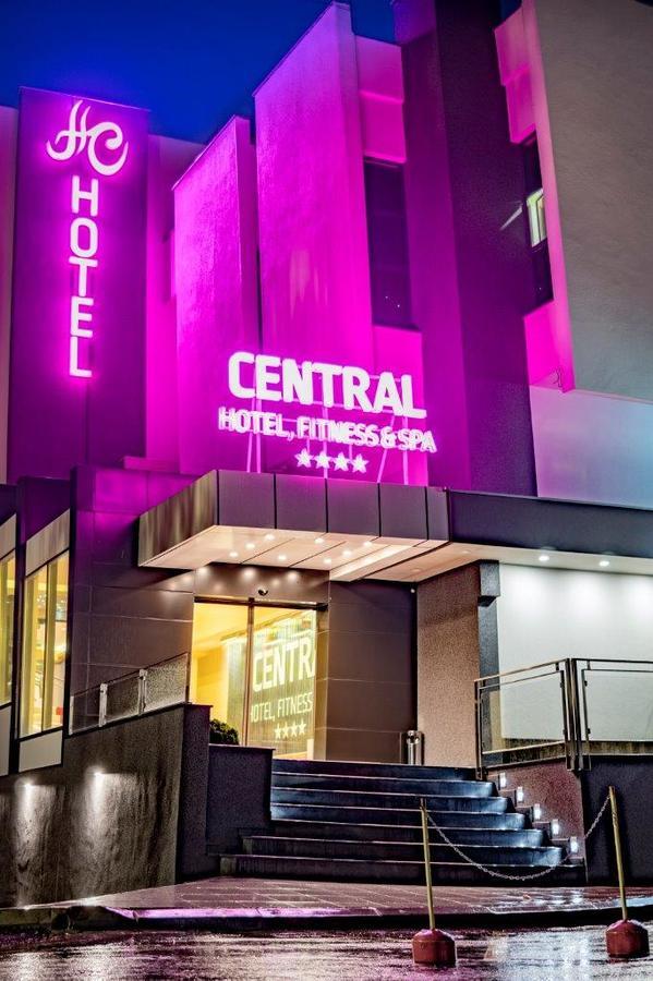 Central Hotel, Fitness And Spa Vinica Ngoại thất bức ảnh